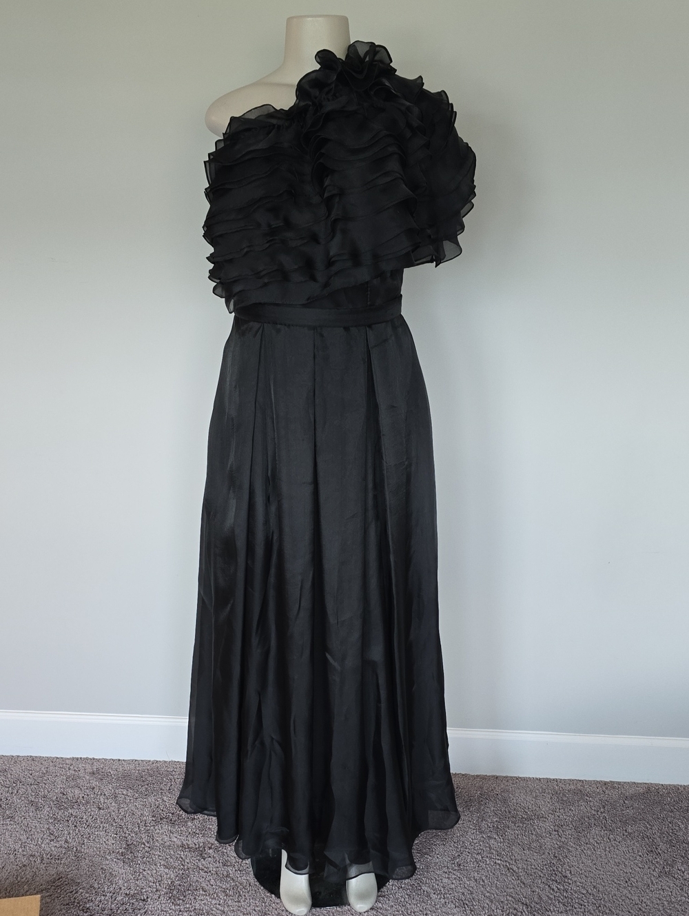 Ieena for Mac Duggal long black one shoulder dress with ruffles-10